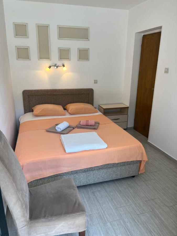 Apartments Vojvoda Kotor Bagian luar foto